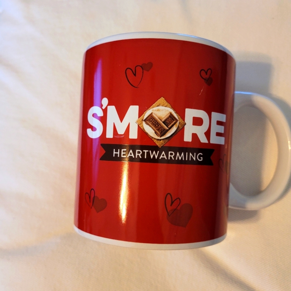 HERSHEY'S S'MORE 20 OZ COFFEE MUG HEARTWARMING RED & WHITE